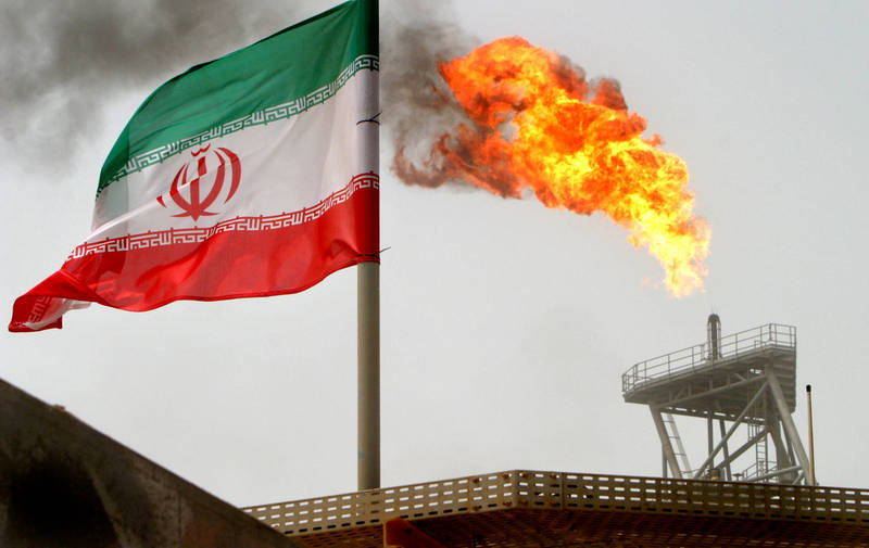 行业动态 | 美国制裁有望解除，伊朗或将重返市场，国际原油重挫