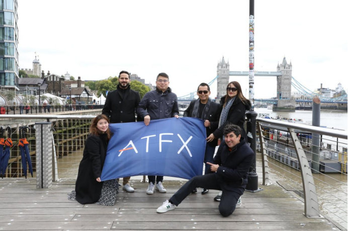 ATFX代表探访英国办事处，全力推进全球本土化战略